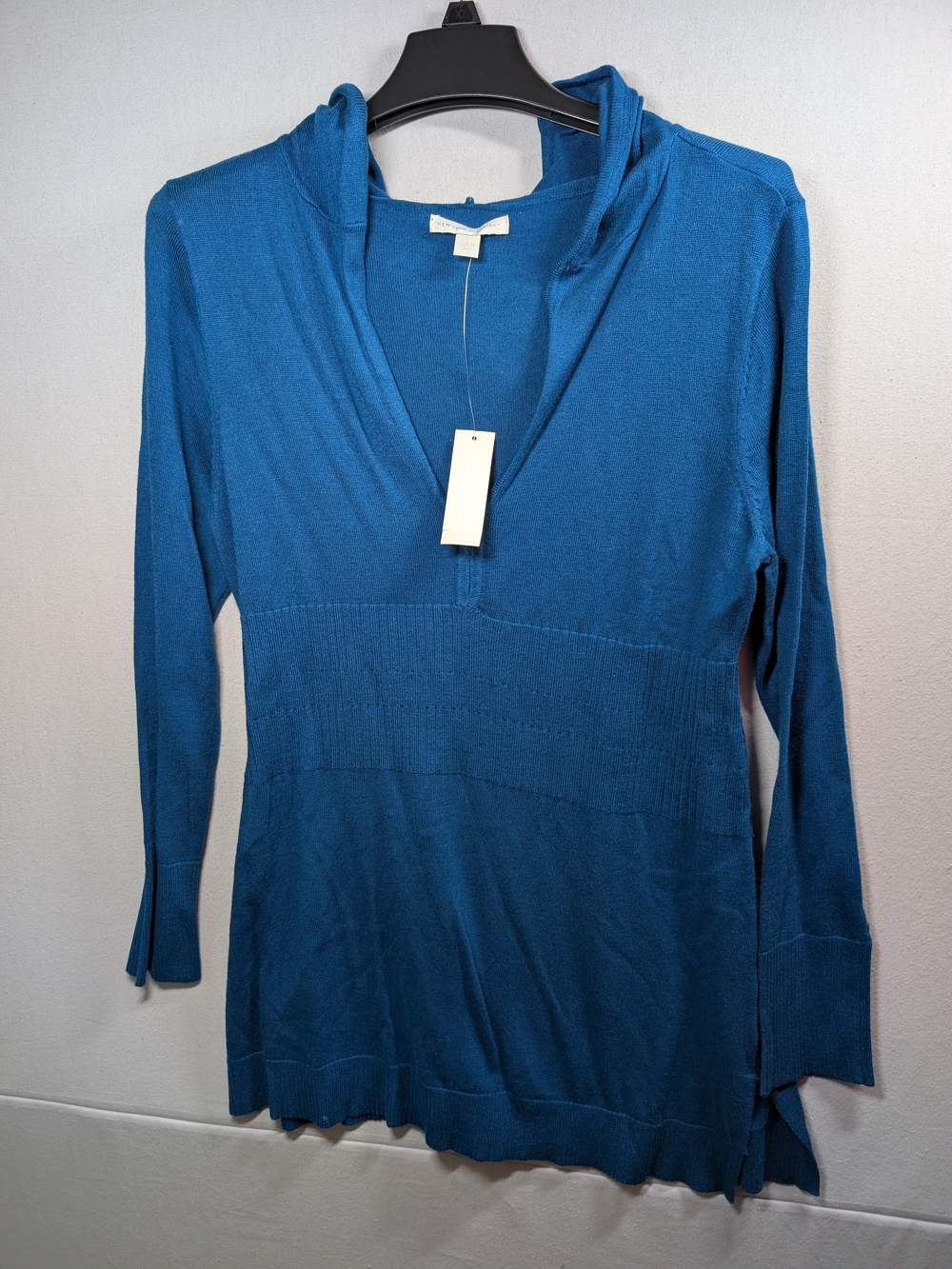 Blue V-Neck Hooded Women’s Sweater NWT